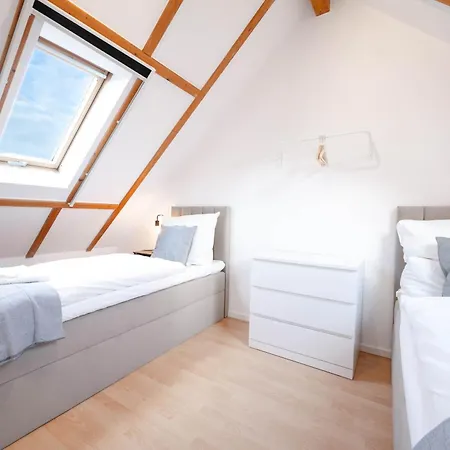 Daire Backhome - Maisionette - 120qm - Fantastische Schlosslage - Smarttv - Waschmaschine - Netflix - 24h Checkin- 4