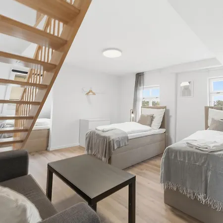 Backhome - Maisionette - 120qm - Fantastische Schlosslage - Smarttv - Waschmaschine - Netflix - 24h Checkin- 4